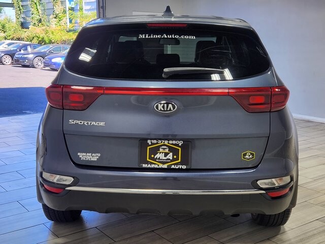 2020 Kia Sportage in Cinnaminson, NJ 08077 - 18062245 4