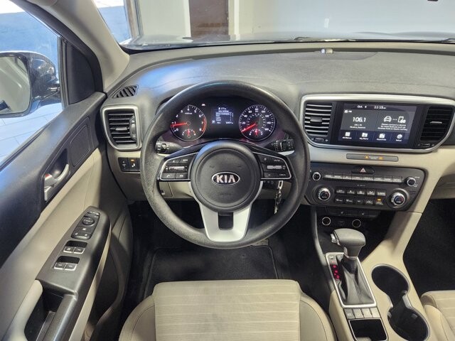 2020 Kia Sportage in Cinnaminson, NJ 08077 - 18062245 16
