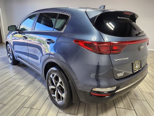 2020 Kia Sportage in Cinnaminson, NJ 08077 - 18062245 3