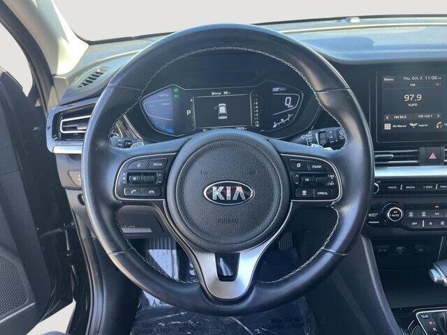 2021 Kia Niro in Mesa, AZ 85212 - 18062252 56