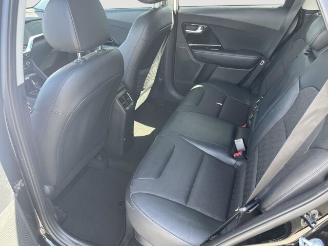 2021 Kia Niro in Mesa, AZ 85212 - 18062252 101