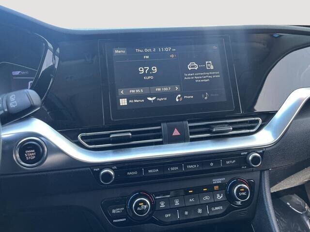 2021 Kia Niro in Mesa, AZ 85212 - 18062252 64