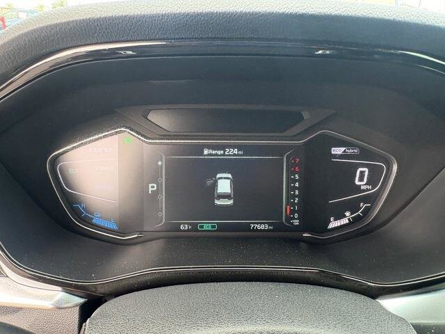 2021 Kia Niro in Mesa, AZ 85212 - 18062252 55