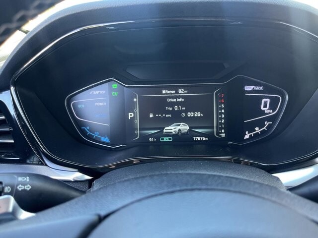2021 Kia Niro in Mesa, AZ 85212 - 18062252 123