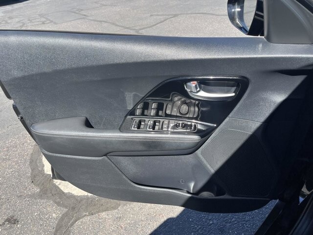 2021 Kia Niro in Mesa, AZ 85212 - 18062252 118