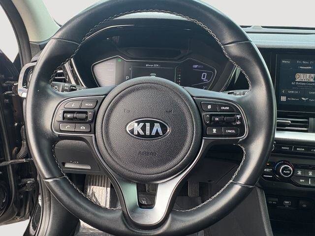 2021 Kia Niro in Mesa, AZ 85212 - 18062252 24