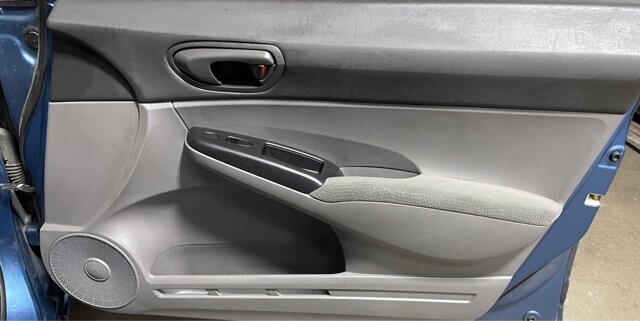 2010 Honda Civic in Conyers, GA 30094 - 18062257 16