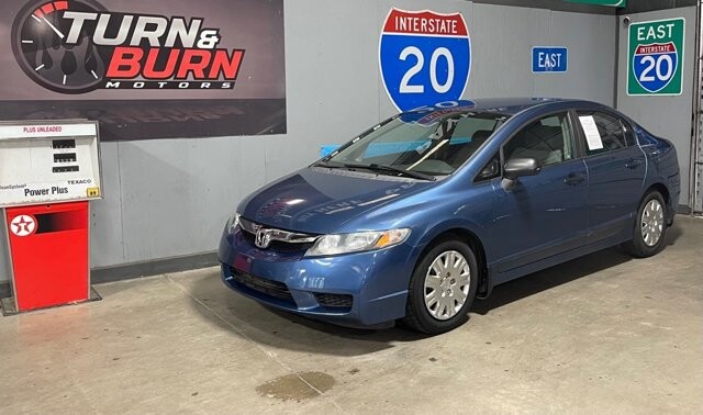 2010 Honda Civic in Conyers, GA 30094 - 18062257