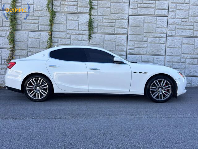 2017 Maserati Ghibli in Decatur, GA 30032 - 18062277 8