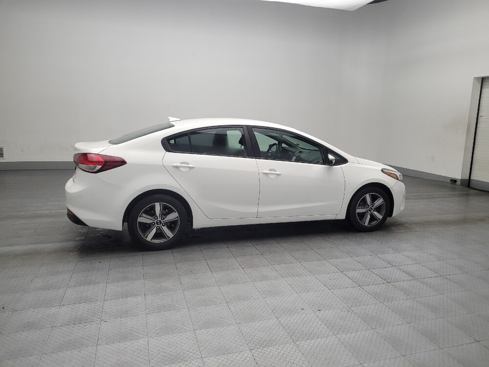 2018 Kia Forte in Union City, GA 30291 - 18062305 10