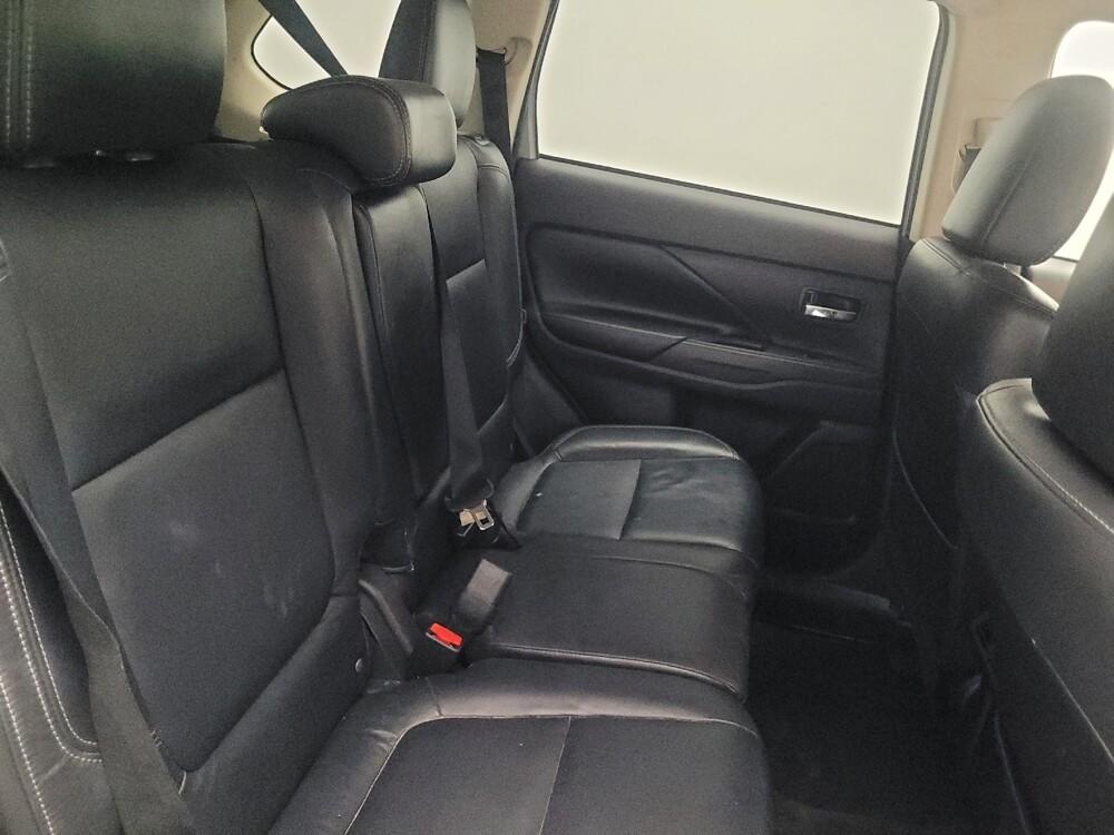 2019 Mitsubishi Outlander in Union City, GA 30291 - 18062308 19