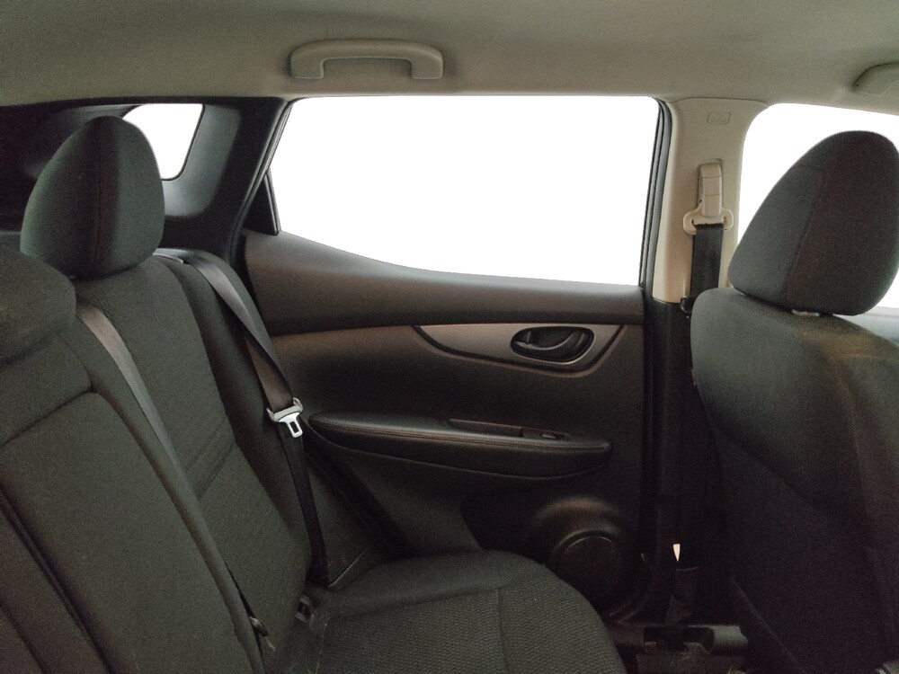 2019 Nissan Rogue Sport in Bradenton, FL 34207 - 18062343 19