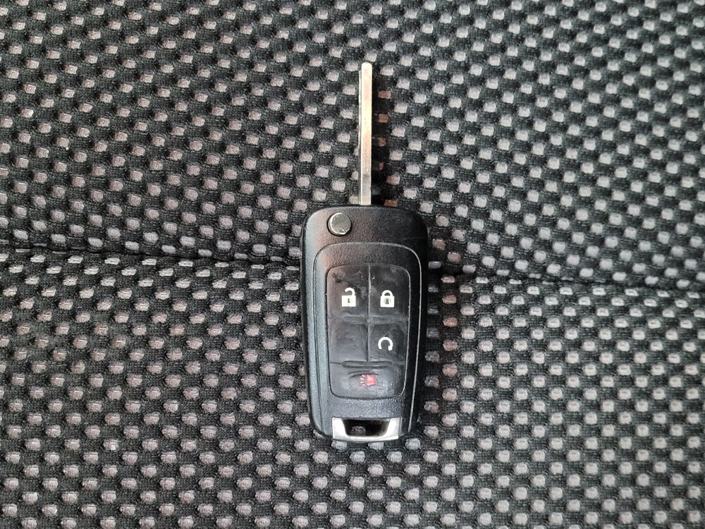 2017 Chevrolet Equinox in Lauderdale Lakes, FL 33313 - 18062360 32