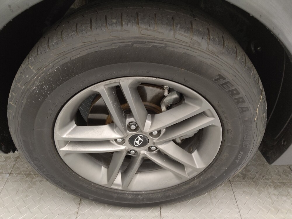 2017 Hyundai Santa Fe in Gastonia, NC 28056 - 18062393 31