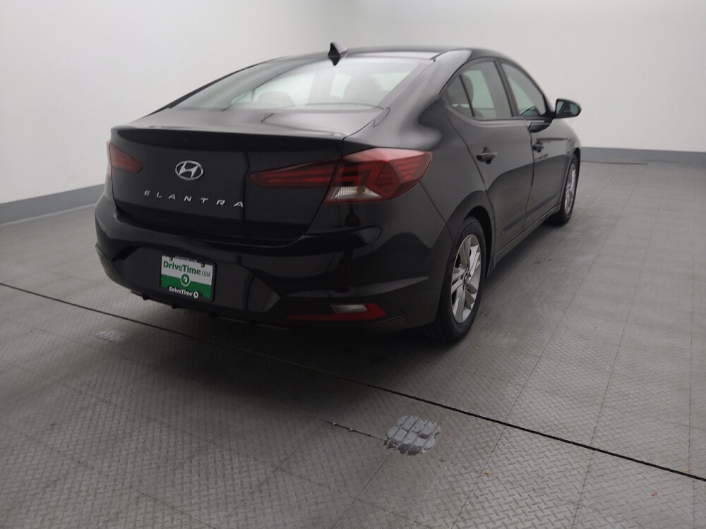2019 Hyundai Elantra in Independence, MO 64055 - 18062444 7