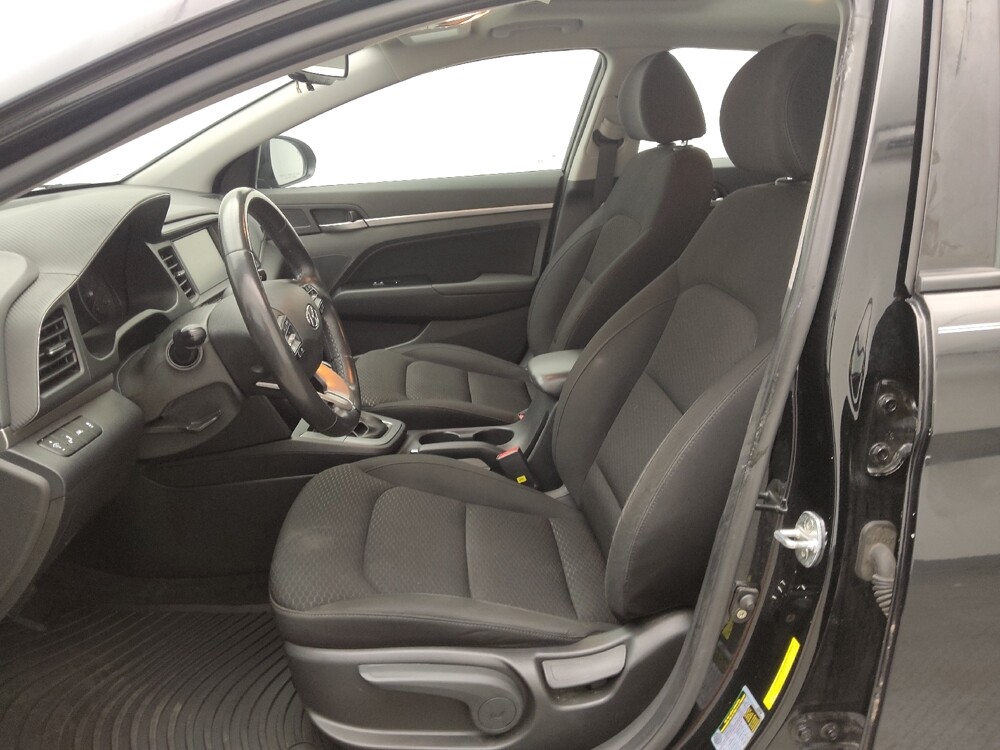 2019 Hyundai Elantra in Independence, MO 64055 - 18062444 17