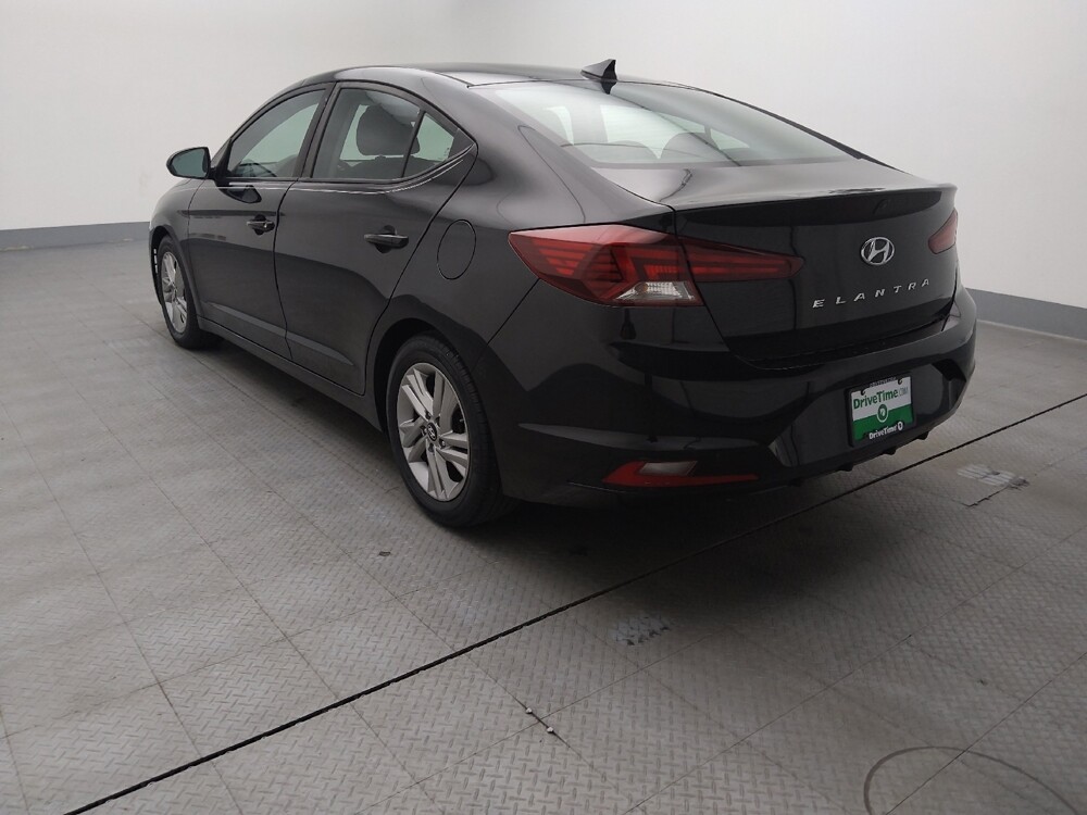 2019 Hyundai Elantra in Independence, MO 64055 - 18062444 5