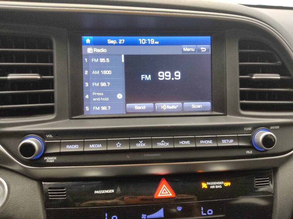 2019 Hyundai Elantra in Independence, MO 64055 - 18062444 25