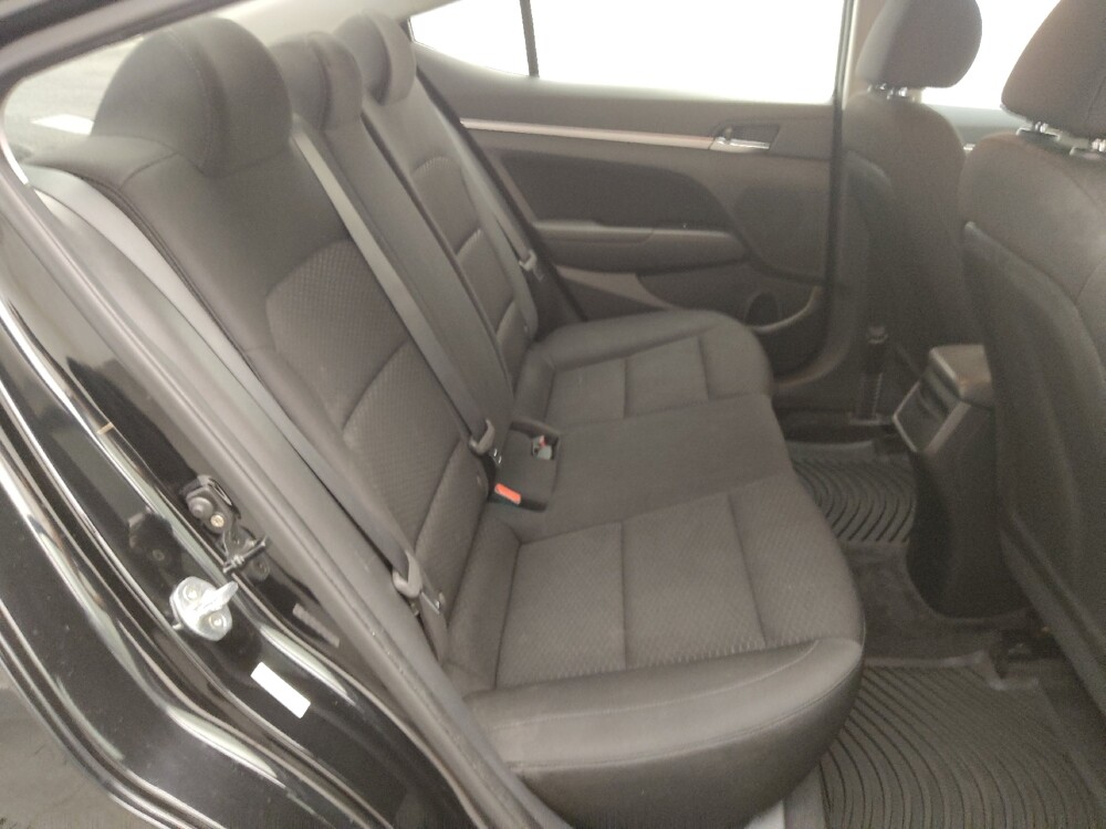 2019 Hyundai Elantra in Independence, MO 64055 - 18062444 19