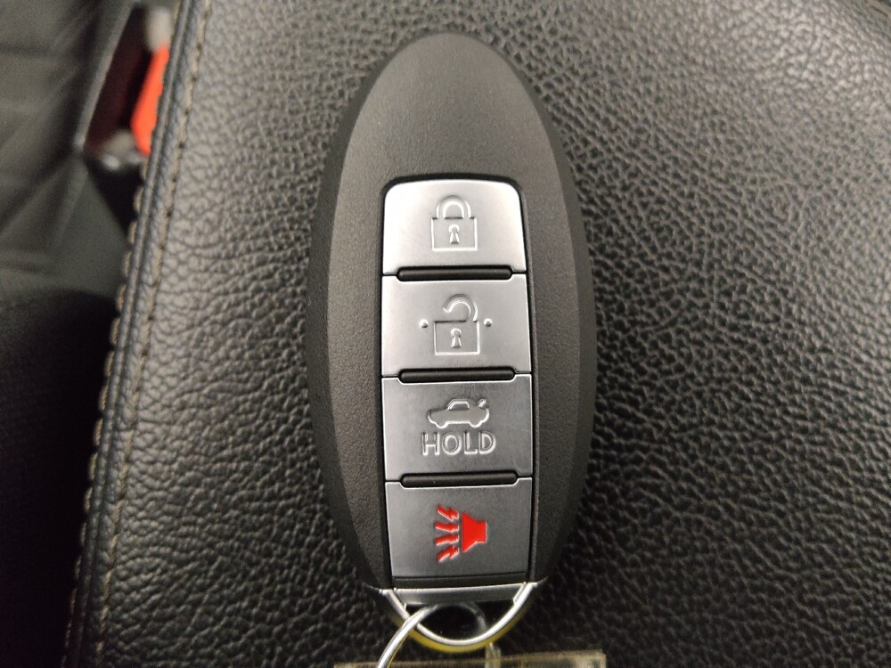 2021 Nissan Kicks in Lakewood, CO 80215 - 18062492 32