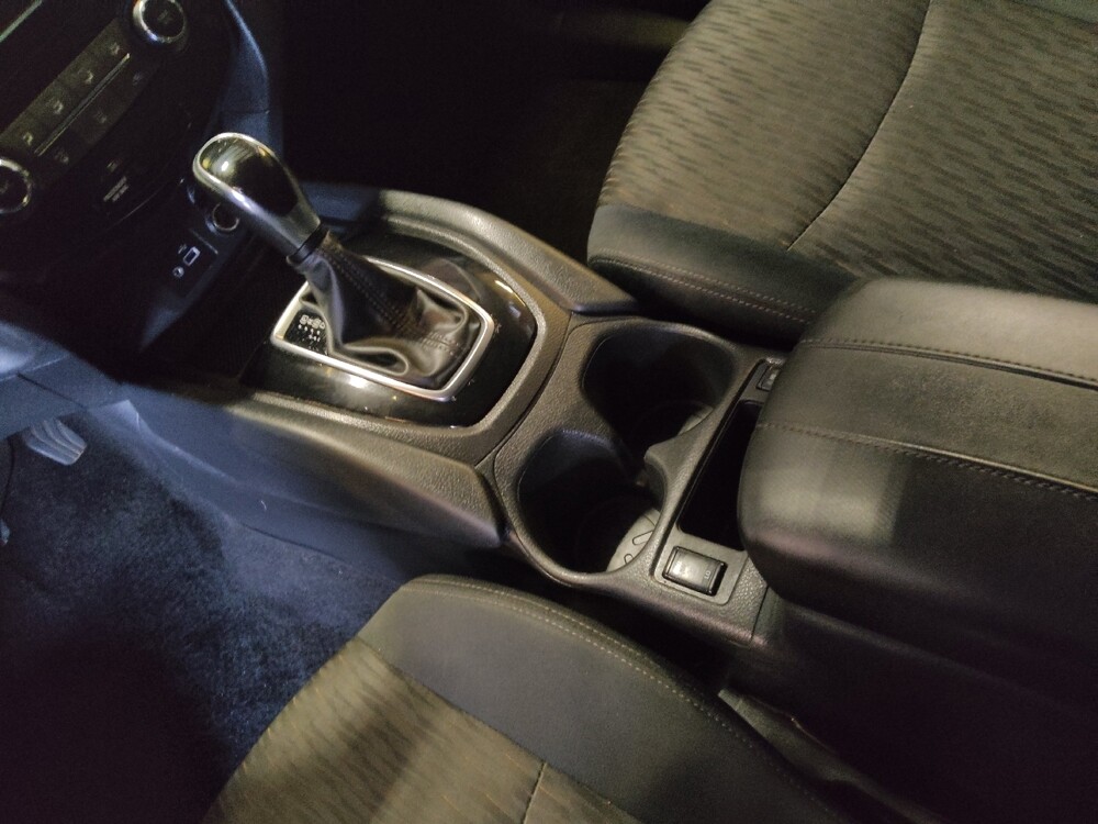 2019 Nissan Rogue in Lauderdale Lakes, FL 33313 - 18062519 26