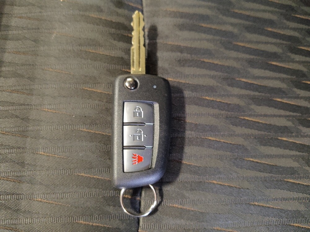 2019 Nissan Rogue in Lauderdale Lakes, FL 33313 - 18062519 32