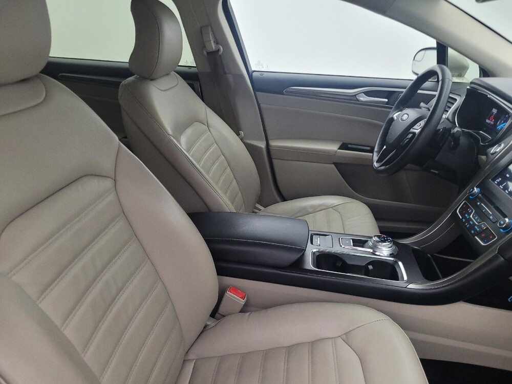 2017 Ford Fusion in Clearwater, FL 33764 - 18062536 21