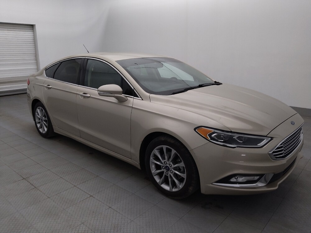 2017 Ford Fusion in Clearwater, FL 33764 - 18062536 11