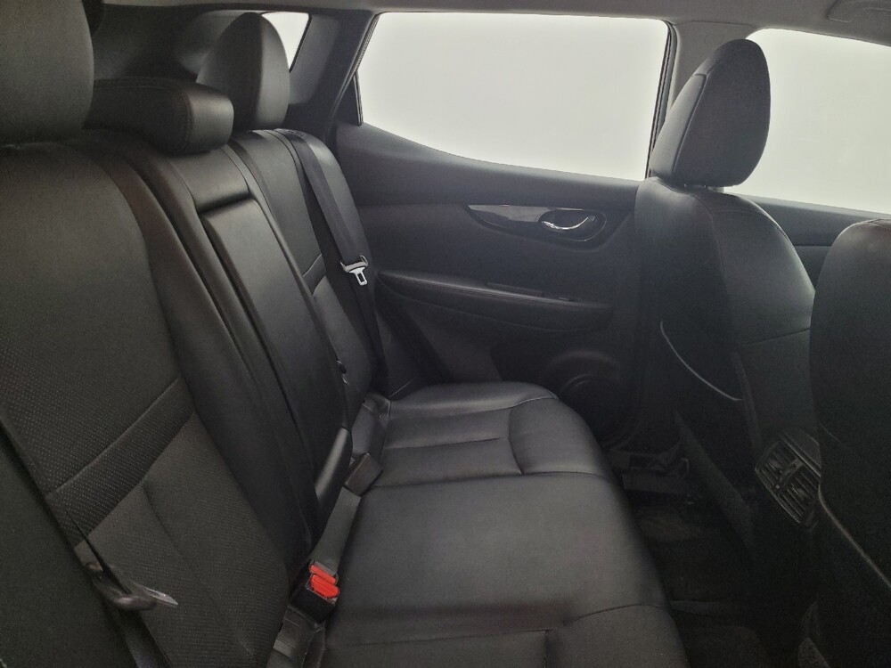 2019 Nissan Rogue Sport in Clearwater, FL 33764 - 18062545 19