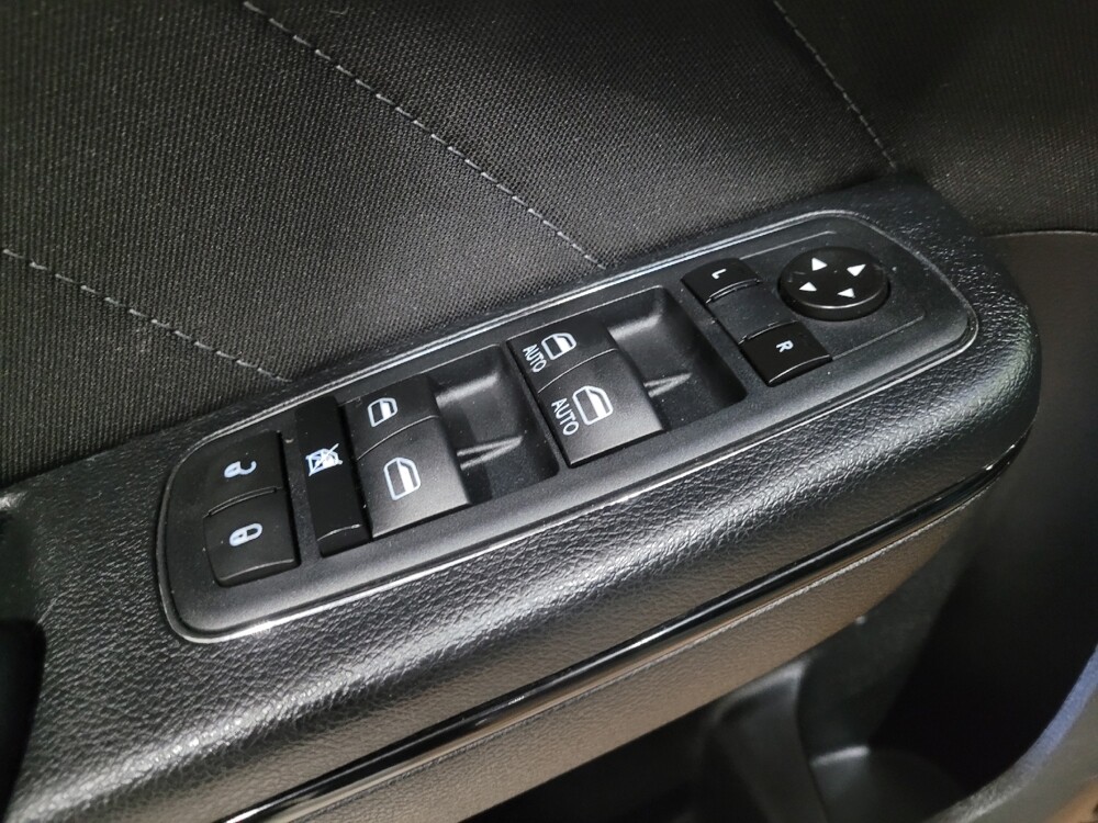 2018 Dodge Charger in Woodbridge, VA 22191 - 18062577 27