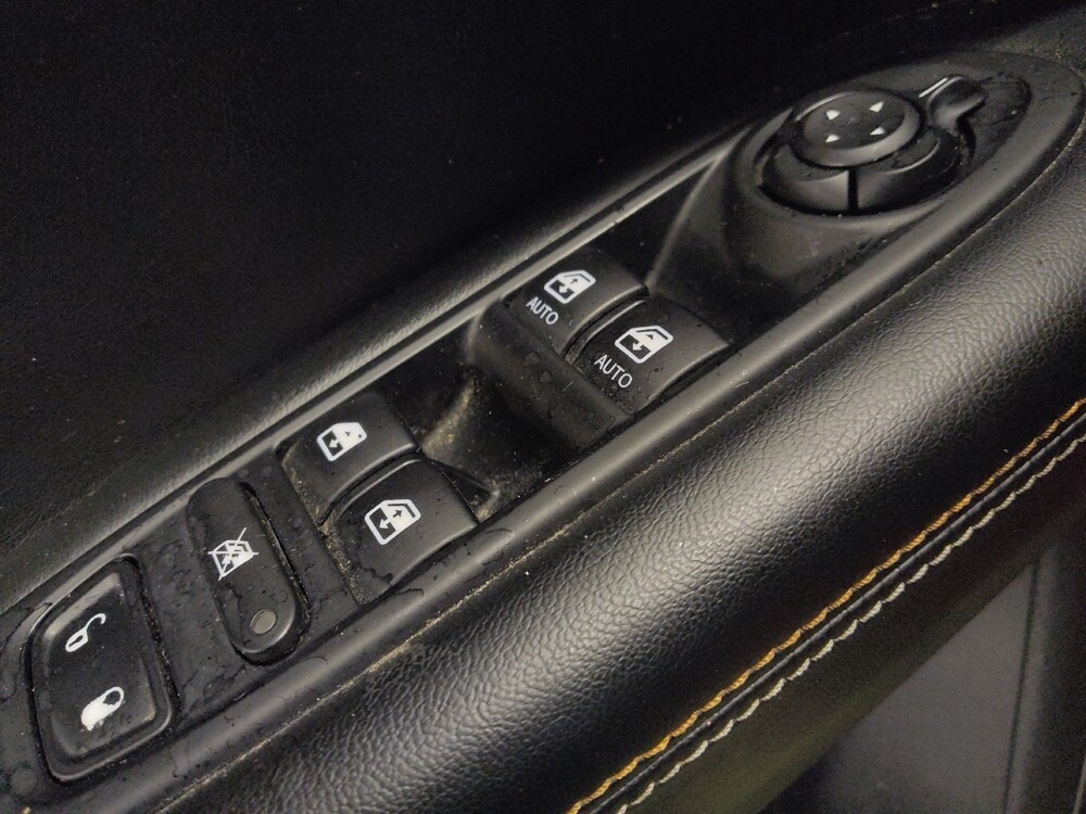 2019 Jeep Compass in Baton Rouge, LA 70816 - 18062599 27