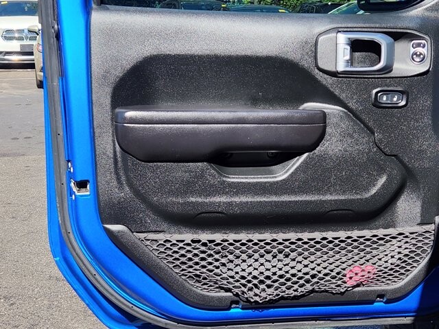 2021 Jeep Gladiator in Cinnaminson, NJ 08077 - 18062603 10