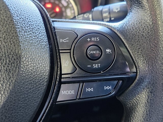 2021 Toyota RAV4 in Cinnaminson, NJ 08077 - 18062606 19