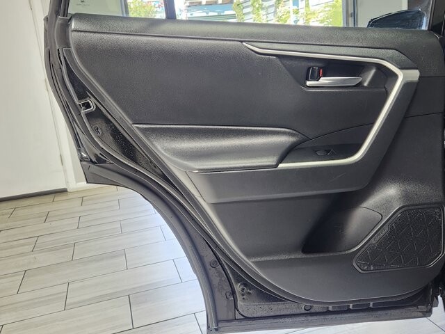 2021 Toyota RAV4 in Cinnaminson, NJ 08077 - 18062606 13