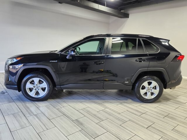 2021 Toyota RAV4 in Cinnaminson, NJ 08077 - 18062606 2