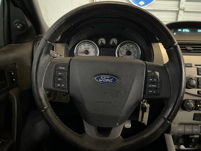 2010 Ford Focus in Conyers, GA 30094 - 18062615 11