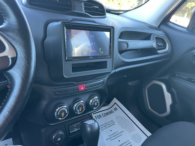 2015 Jeep Renegade in Baltimore, MD 21225 - 18062619 41