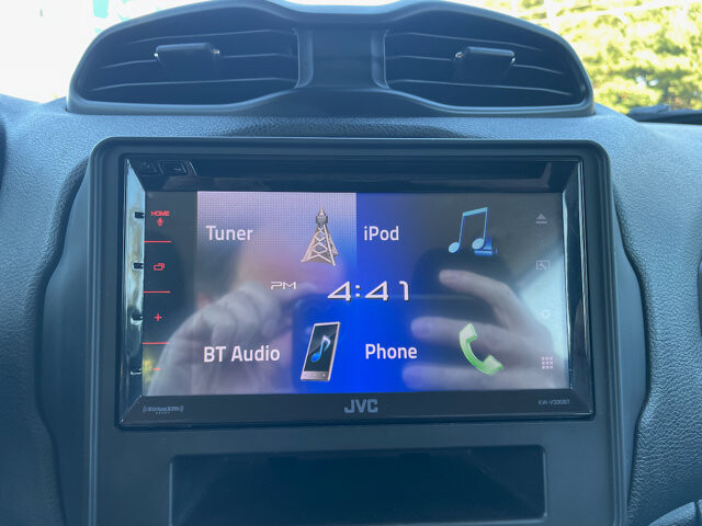 2015 Jeep Renegade in Baltimore, MD 21225 - 18062619 38