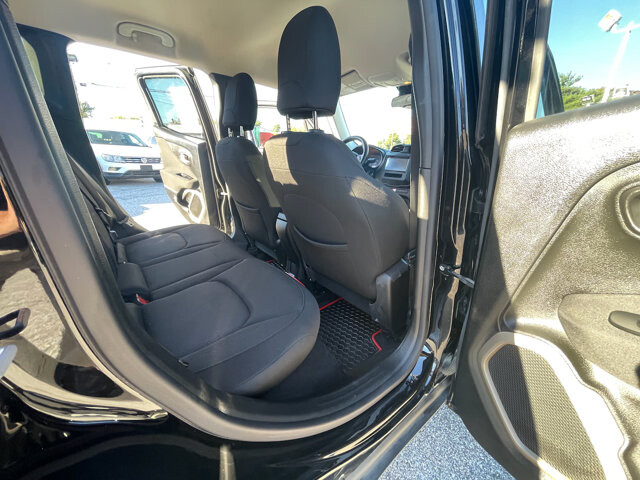 2015 Jeep Renegade in Baltimore, MD 21225 - 18062619 18
