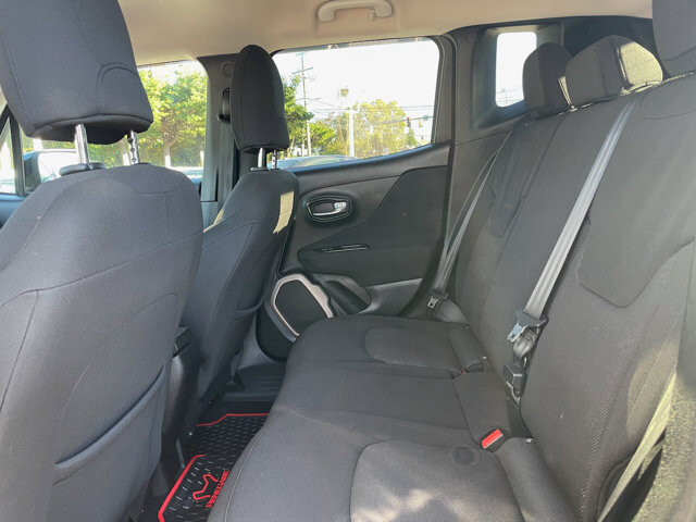 2015 Jeep Renegade in Baltimore, MD 21225 - 18062619 26