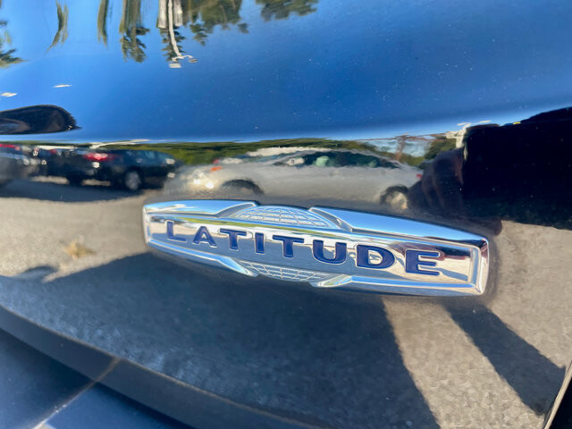 2015 Jeep Renegade in Baltimore, MD 21225 - 18062619 7