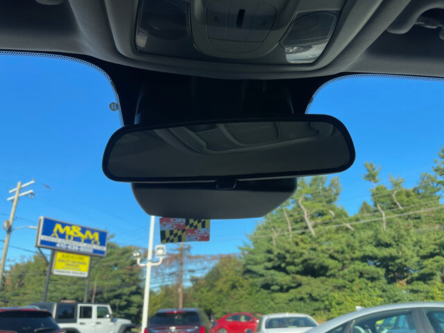 2015 Jeep Renegade in Baltimore, MD 21225 - 18062619 42