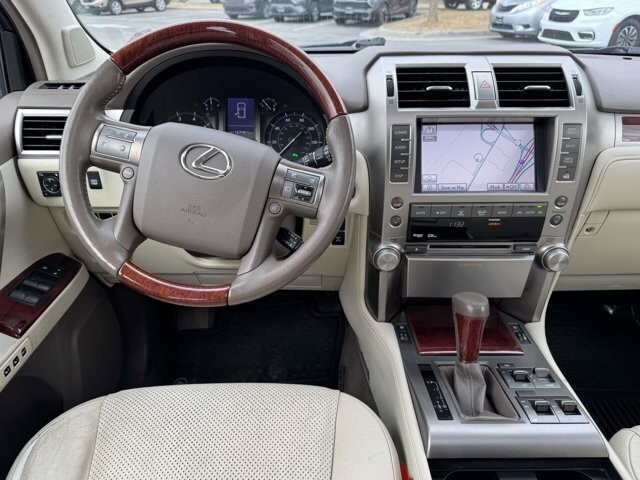 2013 Lexus GX 460 in Winchester, VA 22602 - 18062635 16