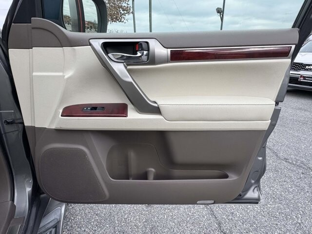 2013 Lexus GX 460 in Winchester, VA 22602 - 18062635 38