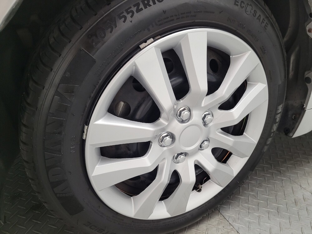 2021 Toyota Corolla in Bakersfield, CA 93309 - 18062649 31