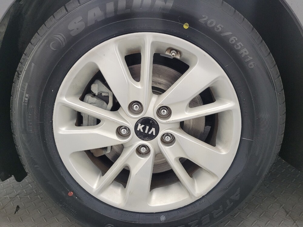 2017 Kia Optima in Las Vegas, NV 89104 - 18062684 31