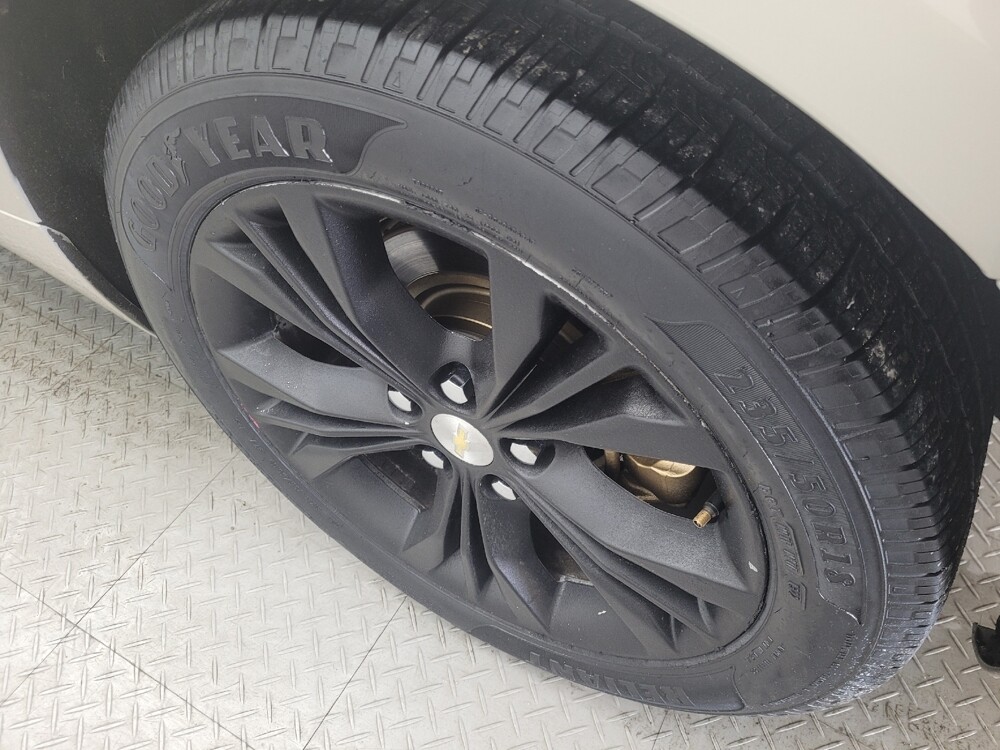 2014 Chevrolet Impala in Houston, TX 77060 - 18062749 31