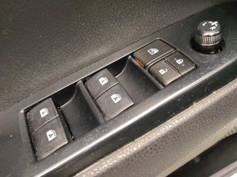 2020 Toyota Camry in Houston, TX 77074 - 18062755 27