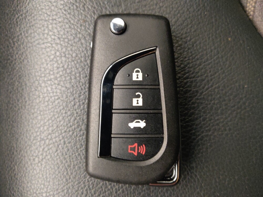 2020 Toyota Camry in Houston, TX 77074 - 18062755 32