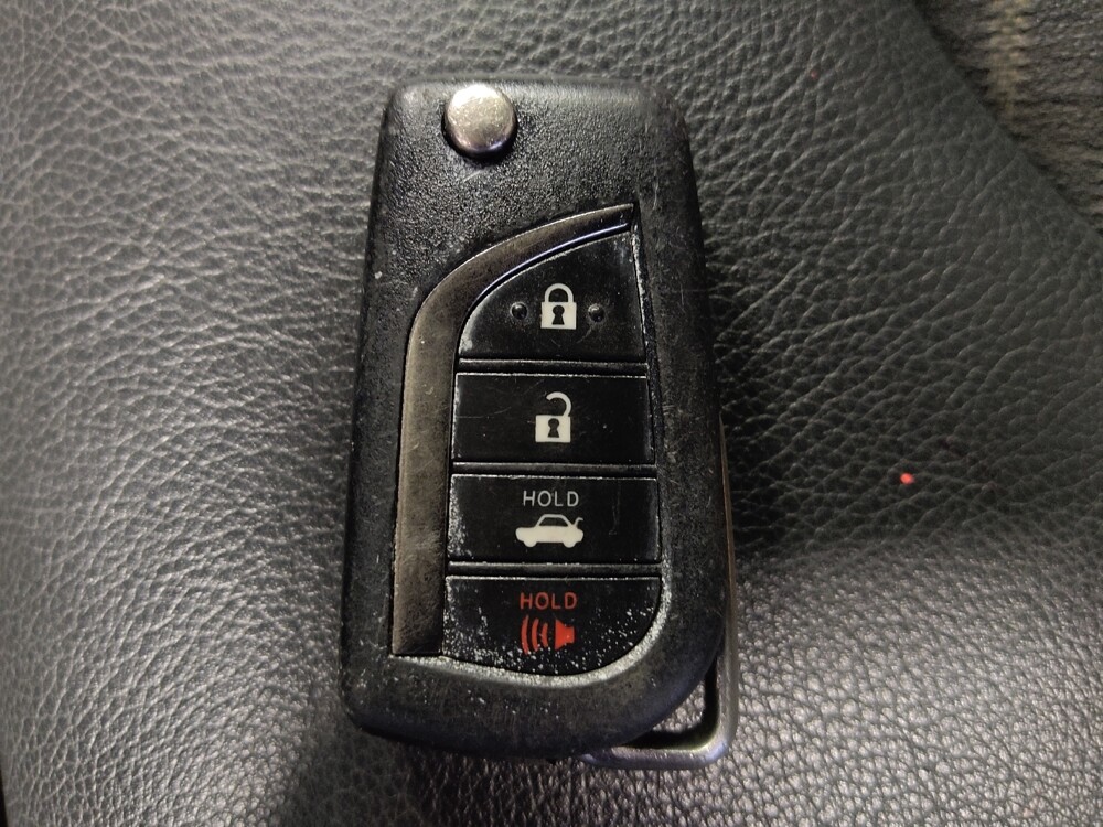 2021 Toyota Camry in Houston, TX 77074 - 18062766 32